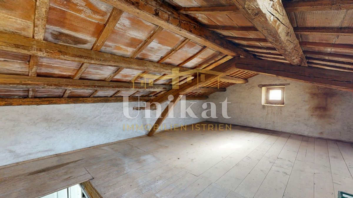 Dvojna kuća con garage e ampio giardino